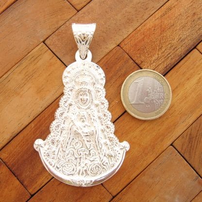Medalla Virgen del Rocio de Plata de Ley